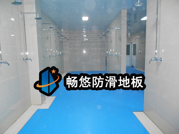 浙江臺州自來水公司游泳館防滑地板工程